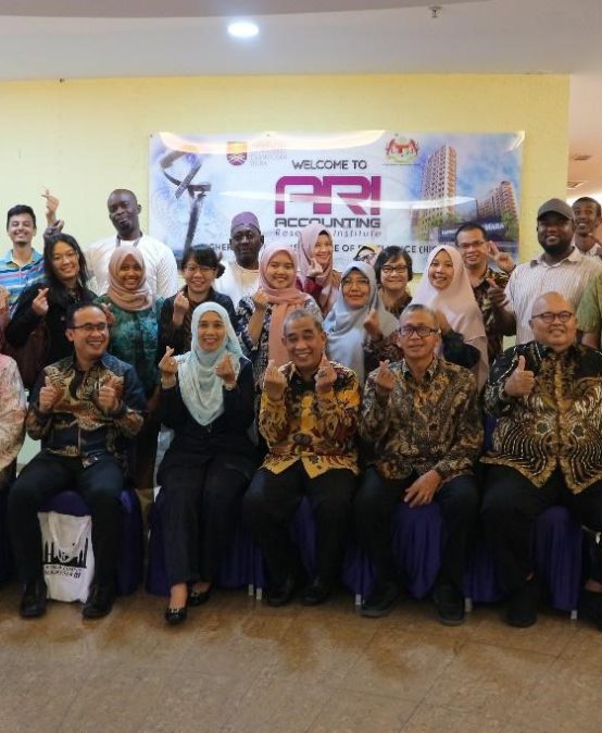 Studi Banding Pengembangan Kurikulum, Penjaminan Mutu Internal Program Magister Akuntansi IBI Kesatuan dan Penandatangan Kerjasama dengan Accounting Research Institute, Universiti Teknologi MARA.